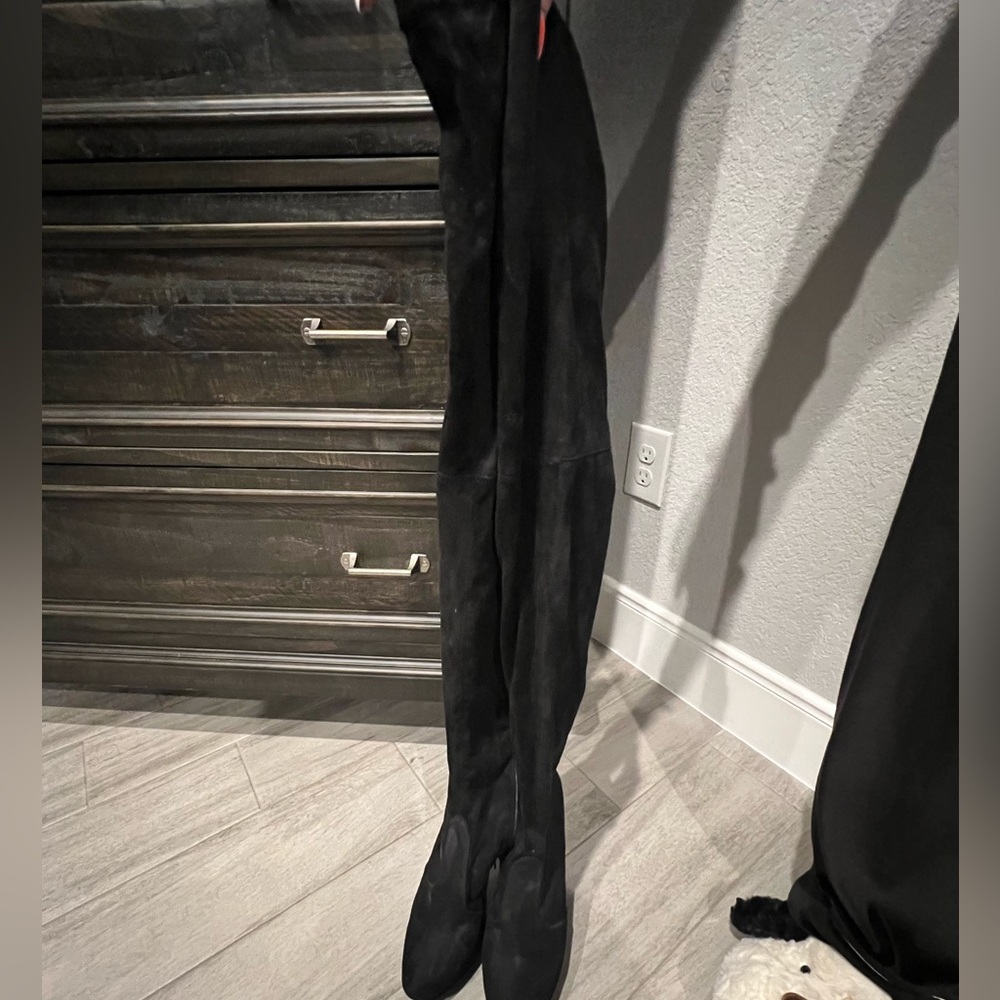 Women’s thigh high heels